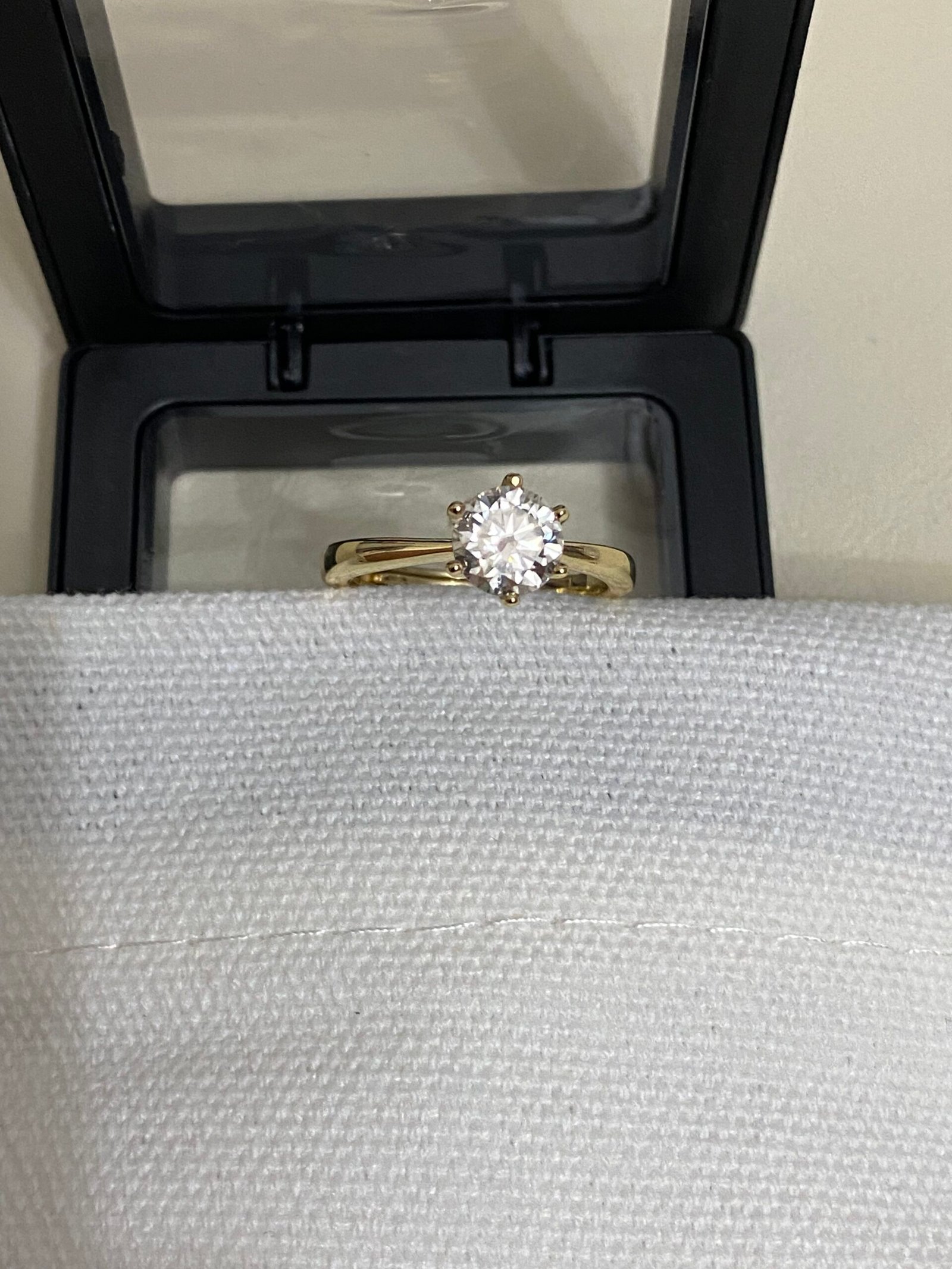 خاتم1 قيراط موزانايت مختبر وفضة مطلية ذهب عيار 14