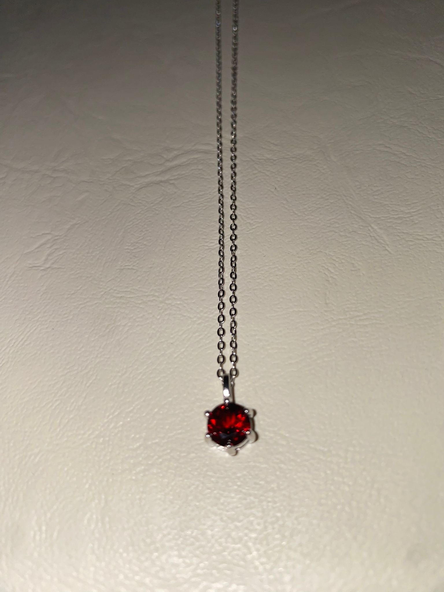 سنسال جانيت (حجر الشغف) وفضة أصلية