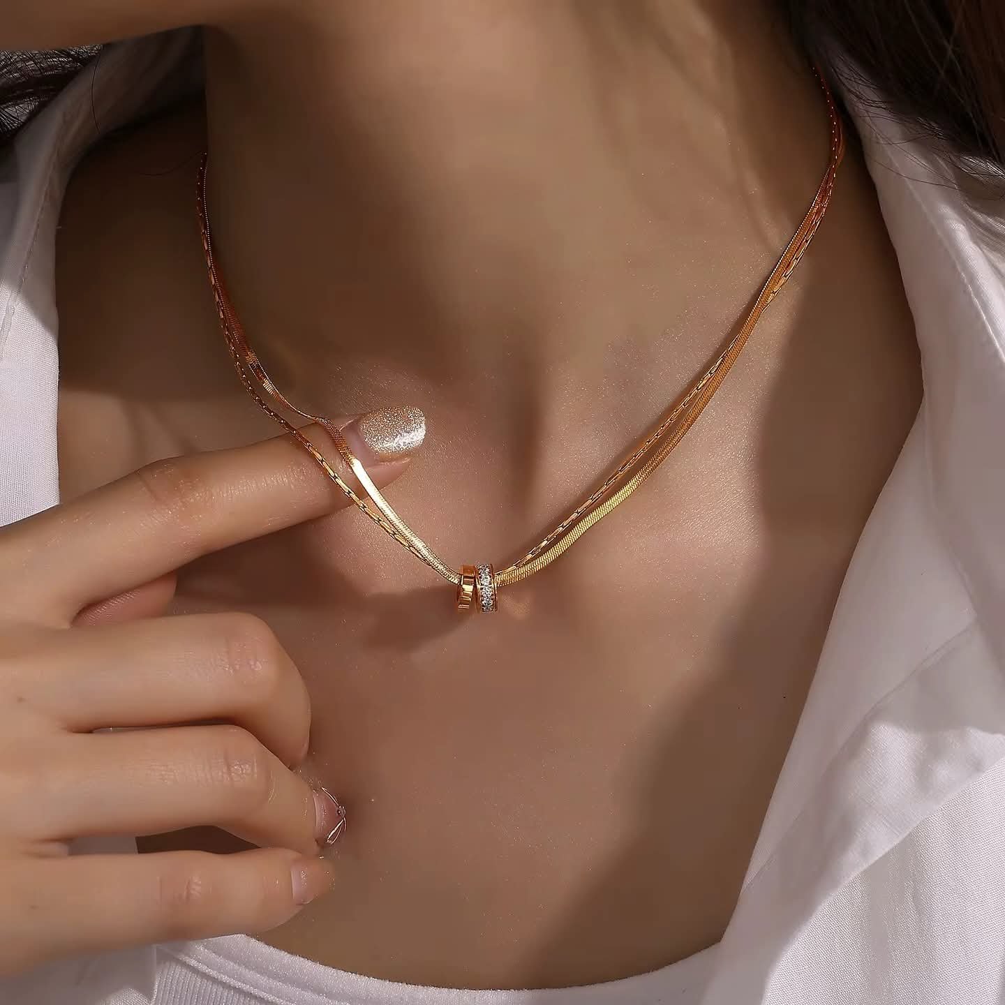 سنسال (أتوهّج) مطلي بالذهب
